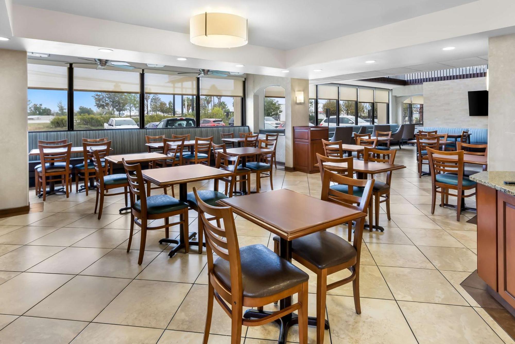 Sonesta Essential Houston Hobby Airport Hotel Exterior foto