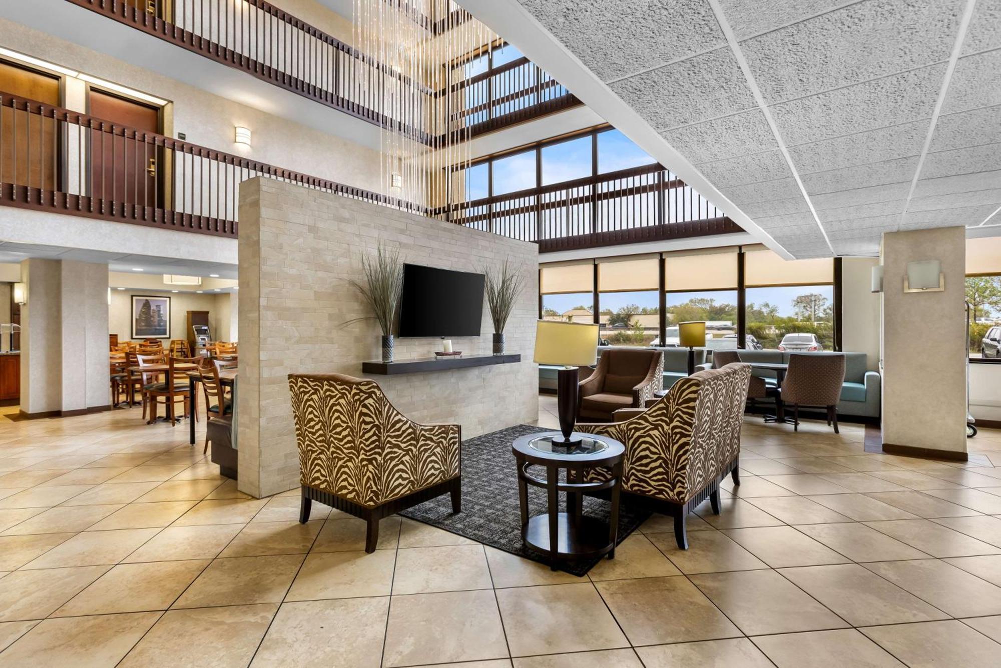 Sonesta Essential Houston Hobby Airport Hotel Exterior foto